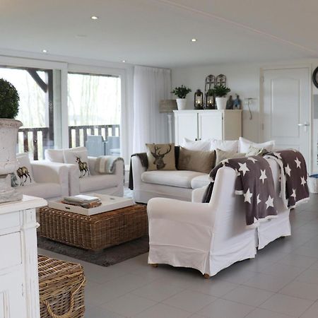 Fantastic Brand New Vacation Home Near The Wadden Paesens ภายนอก รูปภาพ