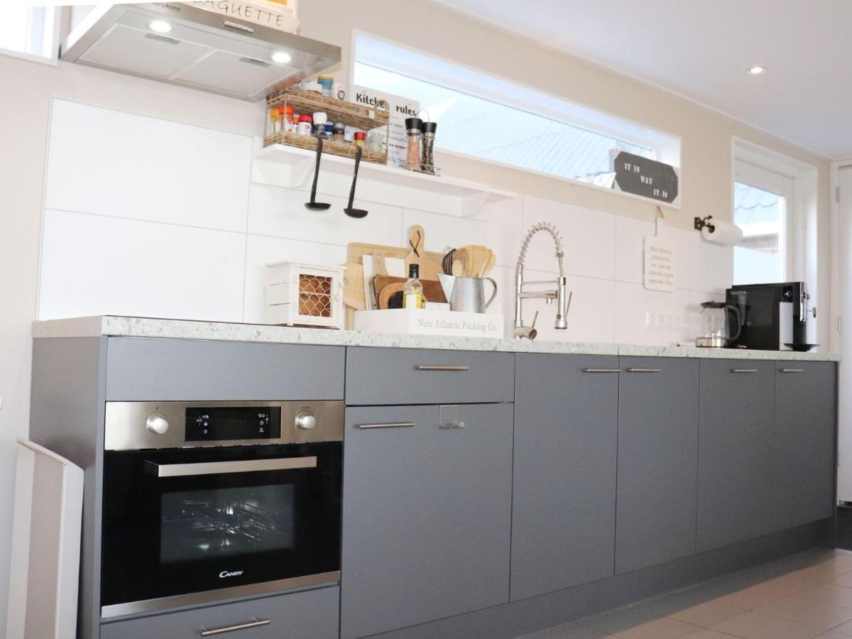 Fantastic Brand New Vacation Home Near The Wadden Paesens ภายนอก รูปภาพ