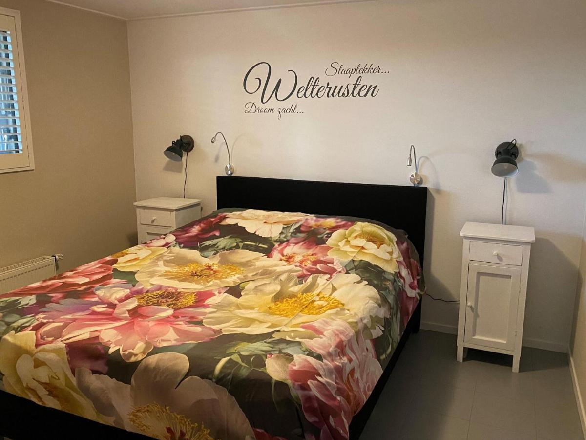 Fantastic Brand New Vacation Home Near The Wadden Paesens ภายนอก รูปภาพ